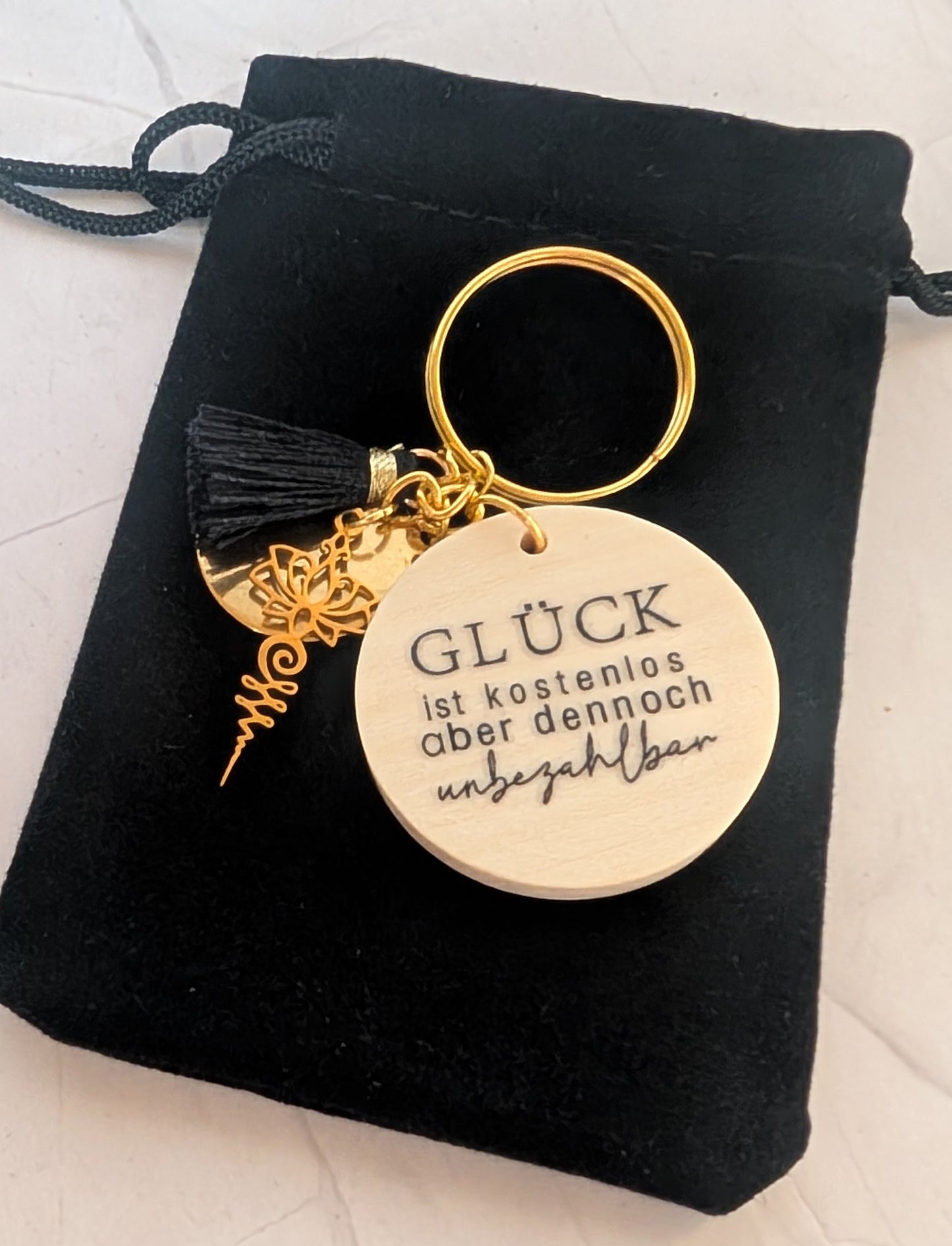 Schlüsselanhänger mit Botschaft & Samtbeutel