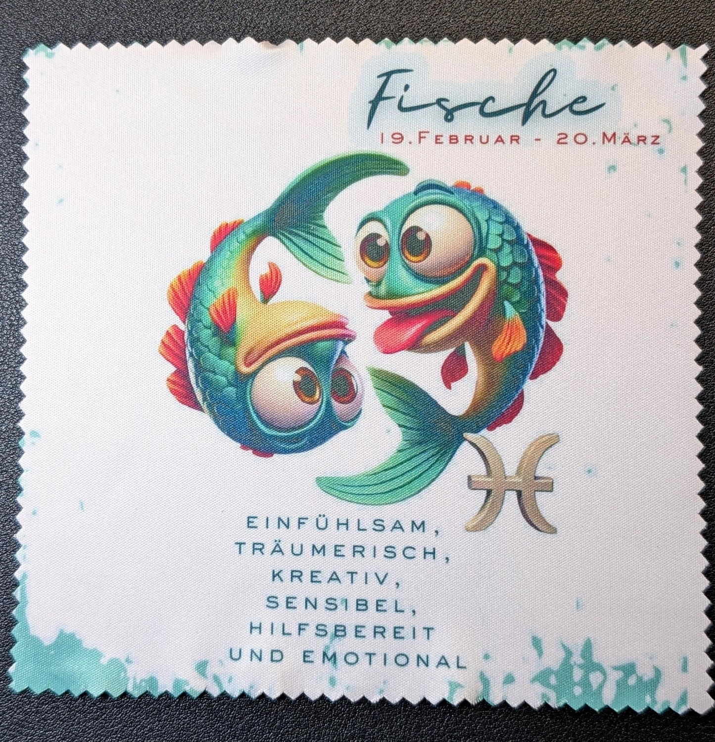 Dein Sternzeichen. Dein Humor. Deine klare Sicht.