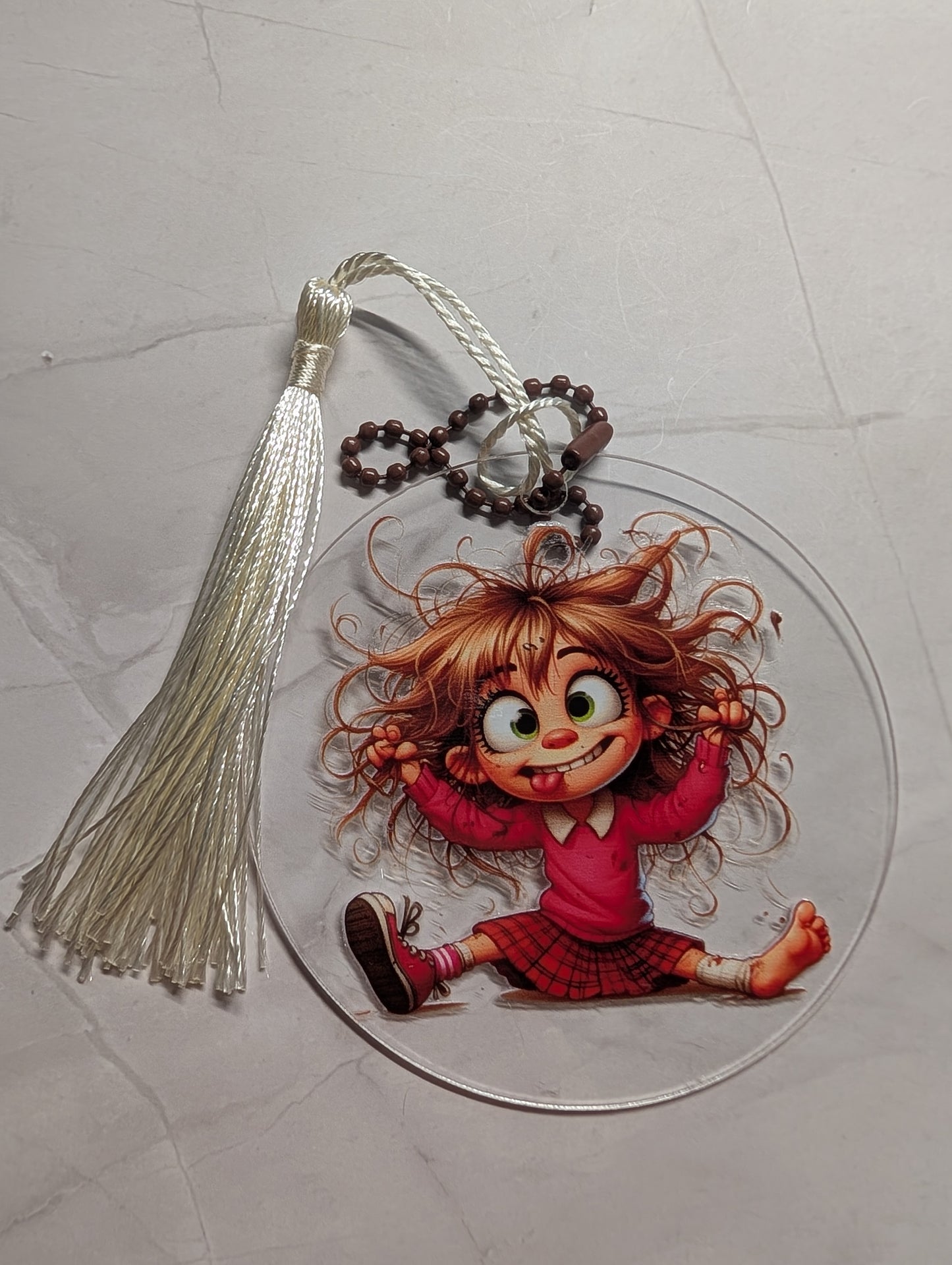 Acryl-Anhänger mit frechen Mädchenmotiven