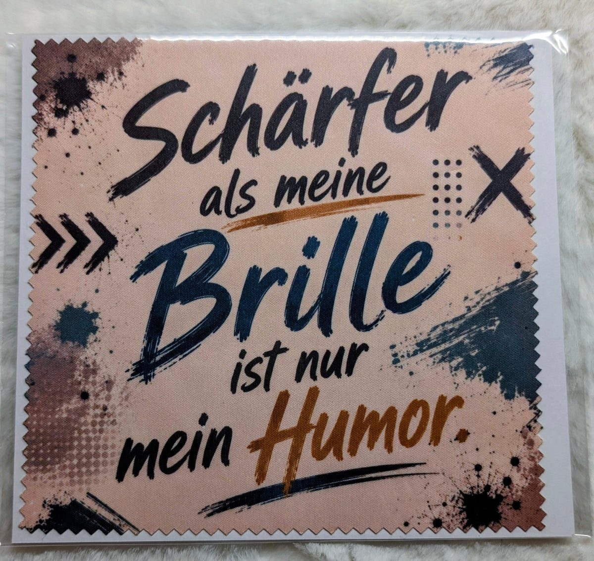 Brillenputztücher mit Sprüchen – klar sehen & lachen!