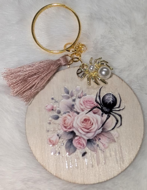 Schlüsselanhänger Spinne – floral & farblich abgestimmt ✨