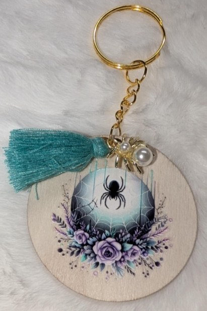 Schlüsselanhänger Spinne – floral & farblich abgestimmt ✨
