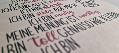 Personalisierte Affirmationsscheibe aus Holz – mit deinem Namen & Wunschmotiv