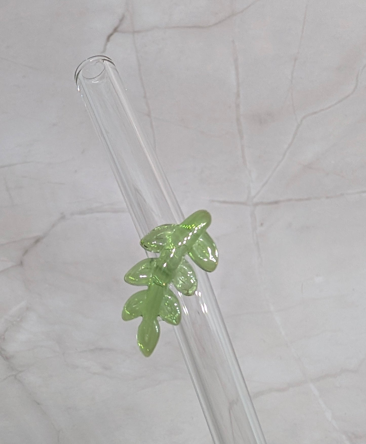 Glastrinkstab mit Weihnachts-Motiv