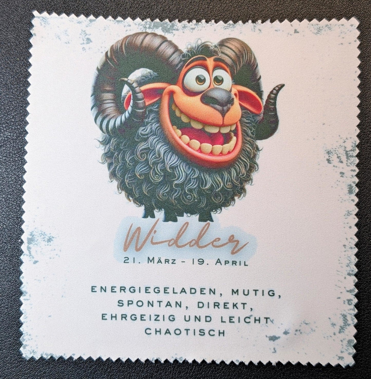 Dein Sternzeichen. Dein Humor. Deine klare Sicht.